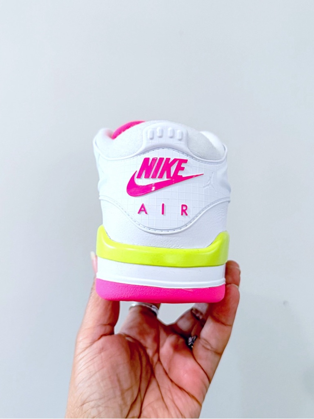Nike Air Jordan 4 RM Sneakers Size 7Y/ 8.5 Women - Picture 6 of 7